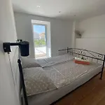 Nespola Vakantiehuis Hodilje