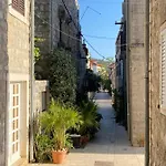 Vakantiehuis Nespola Hodilje