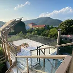 Nespola * Hodilje