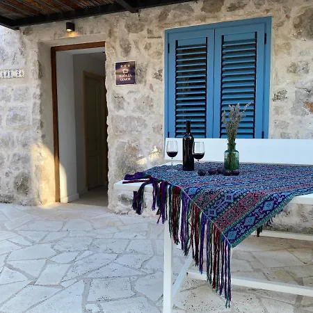 Nespola Hébergement de vacances