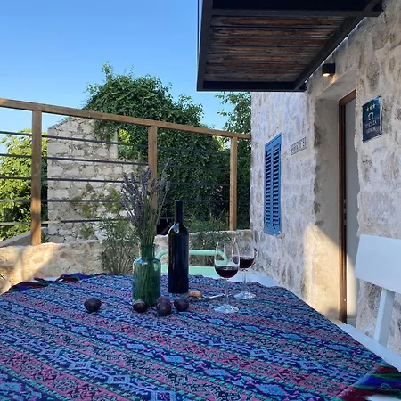 Hébergement de vacances Nespola *