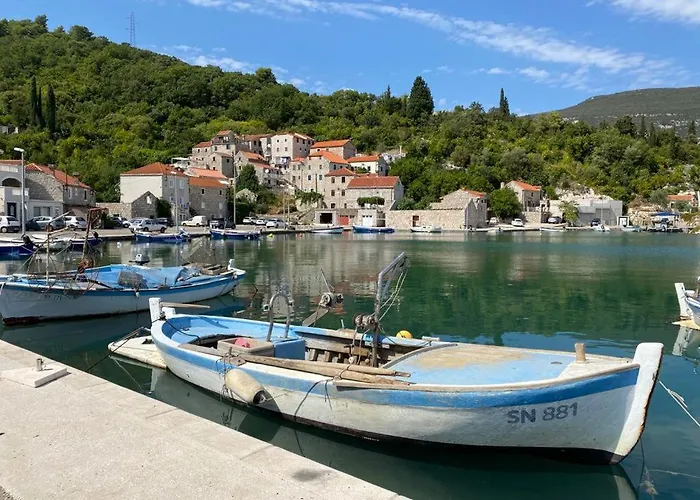 Nespola بيت للعطل Hodilje